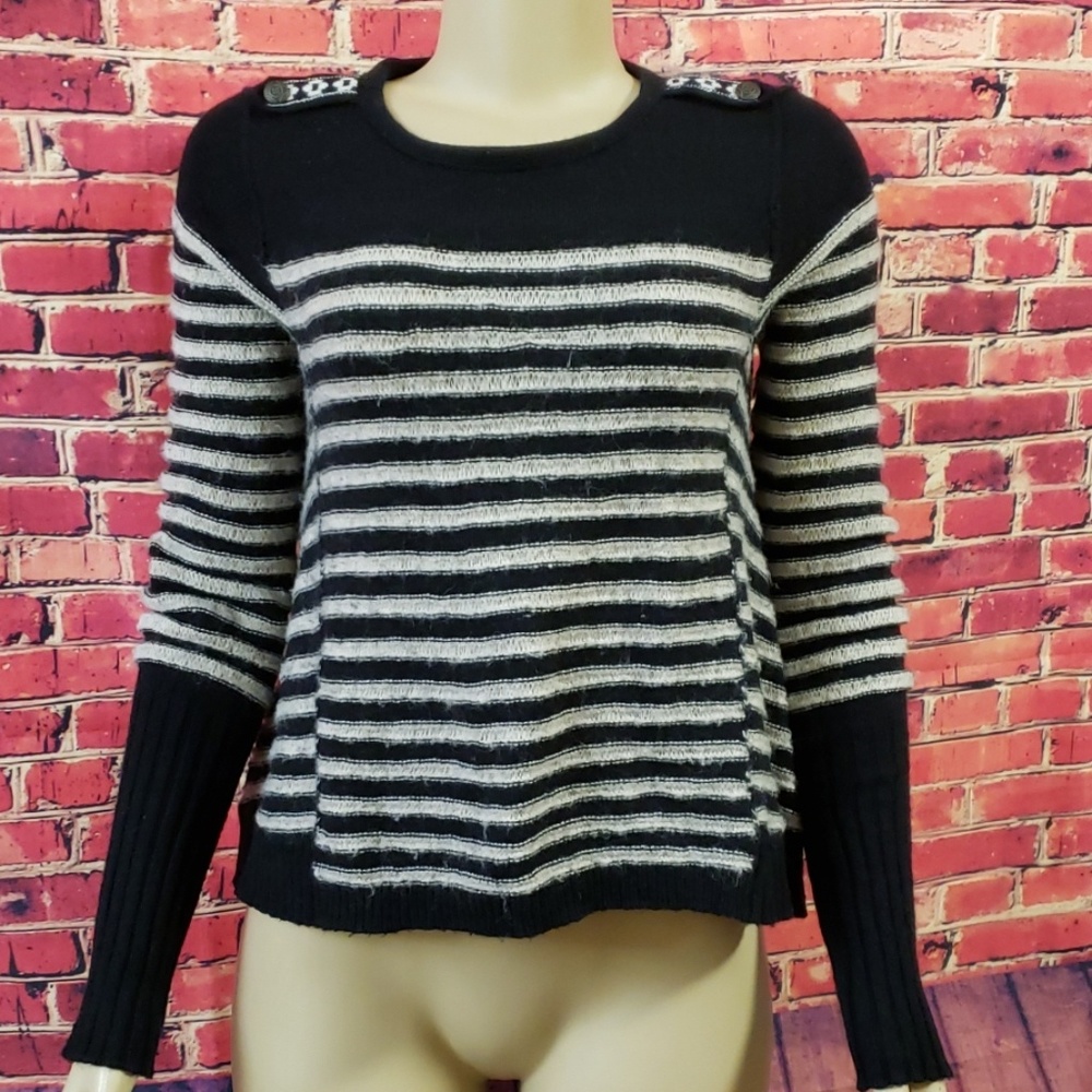 Free people Stripped Sweater Size Small